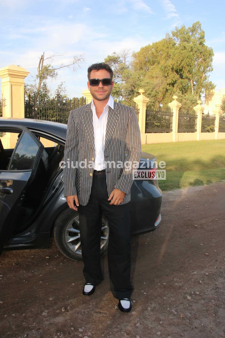 Fernando Dente en la boda de Candelaria Tinelli y Coti Sorokin. (Foto: Movilpress)