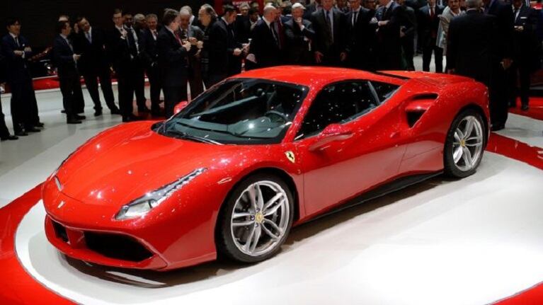 Ferrari planea fabricar un auto eléctrico