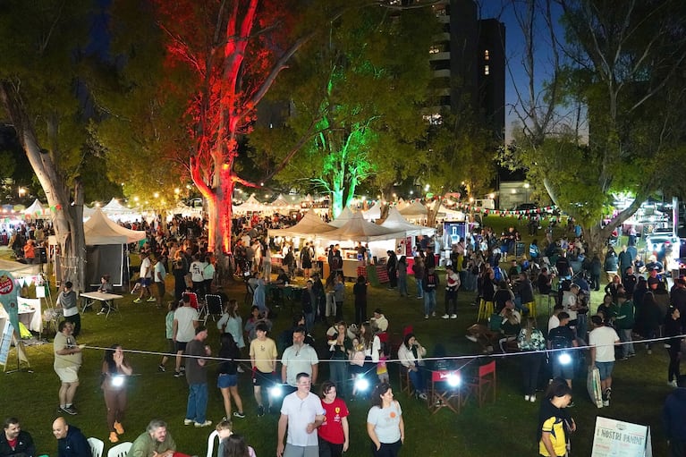 Festival de gastronomía italiana en La Plata. (Foto: @davidveltricocinero)