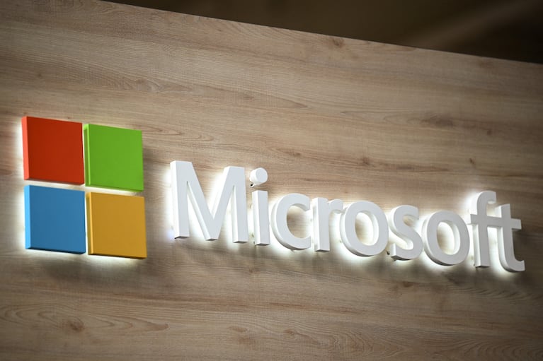 FILE PHOTO: A Microsoft sign is pictured at a trade fair in Hannover Messe, in Hanover, Germany, April 22, 2024.  REUTERS/Annegret Hilse/File Photo