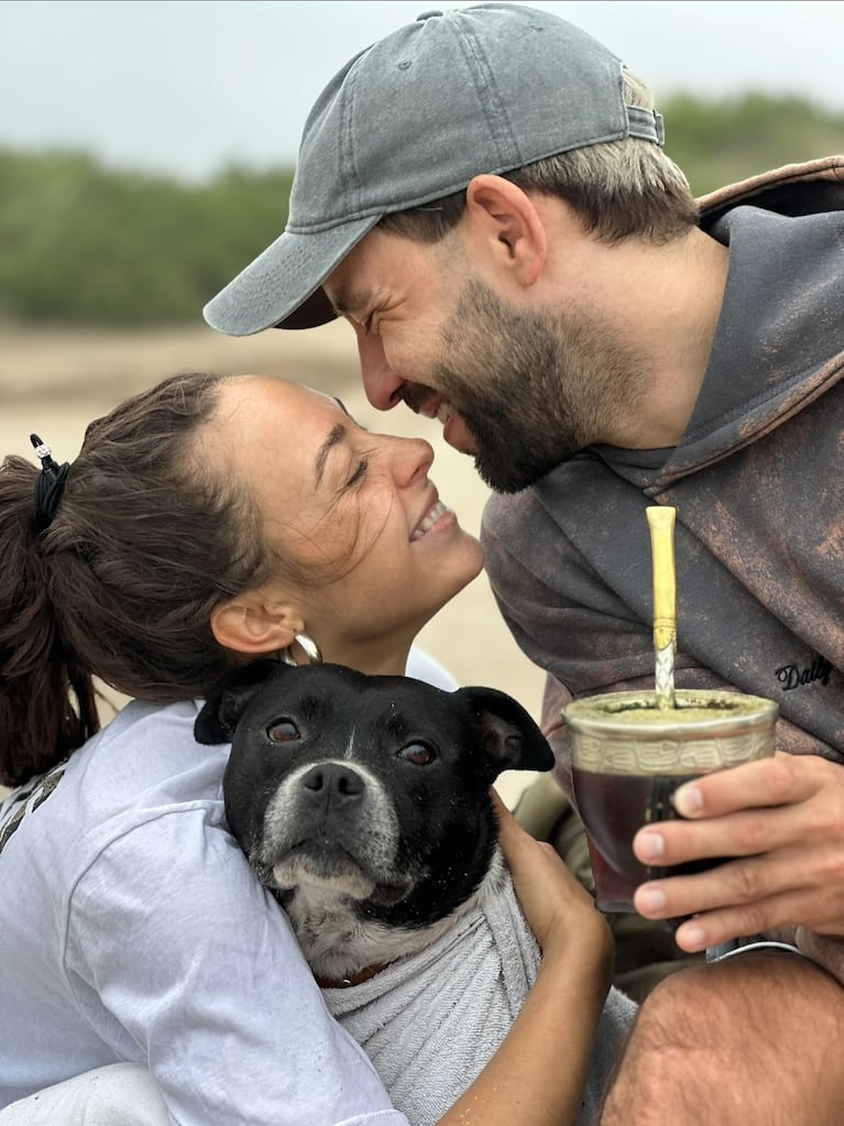 Fio Giménez publicó una foto en la cama con Cachete Sierra: ¿fue después de tener relaciones? | Créditos: Instagram @fiogimenez1