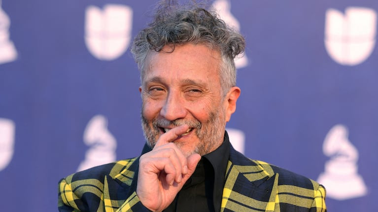 Fito Paez poses on the red carpet at the 26th Annual Latin Grammy Awards in Las Vegas, Nevada, U.S., November 13, 2025. REUTERS/Ronda Churchill