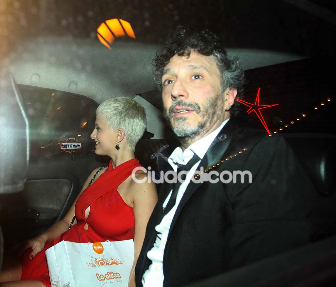 Fito Páez presentó a su joven novia en su última recital (Fotos: Movilpress). 