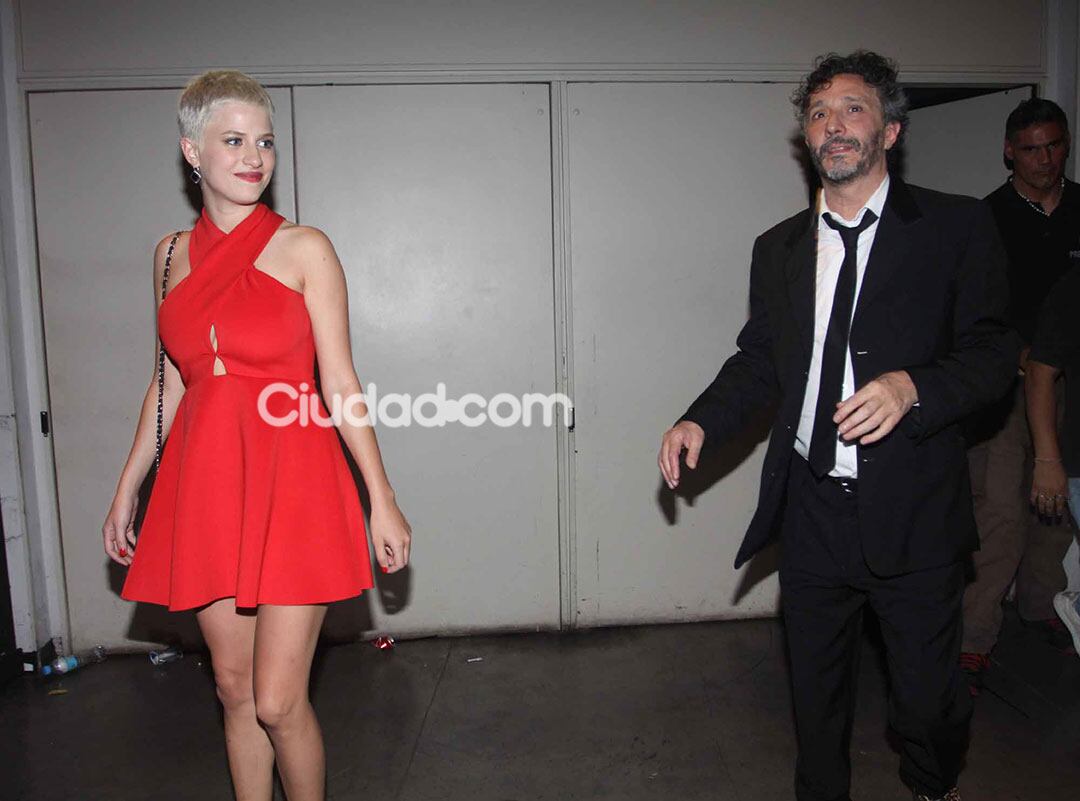Fito Páez presentó a su joven novia en su última recital (Fotos: Movilpress). 