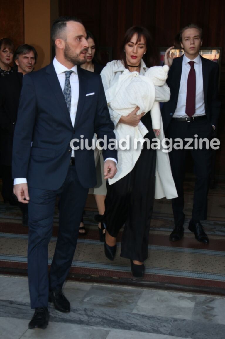 Flavio Mendoza bautizó a su hijo Dionisio, en una ceremonia íntima y con amigos famosos