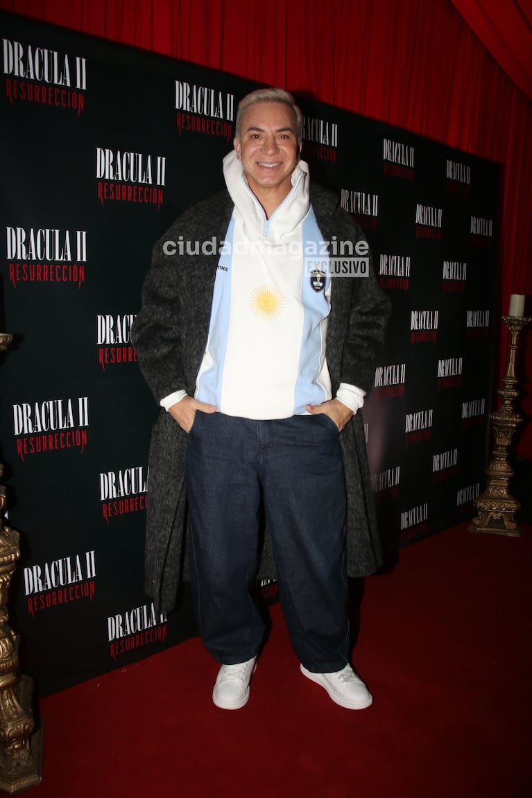 Flavio Mendoza en el estreno de Drácula II Resurrección (Foto: Movilpress).