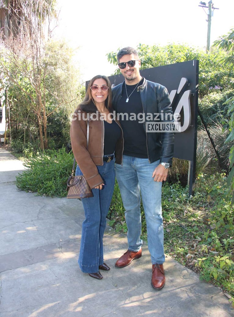 Floppy Tesouro con su novio Salvador Becciu (Foto: Movilpress)