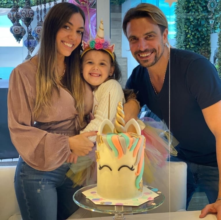 Floppy Tesouro, en medio de la polémica del Cantando, celebró el cumple de su hija con un increíble candy bar 