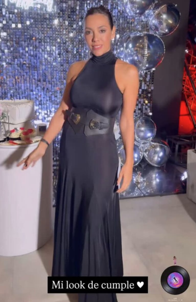Floppy Tesouro impactó con su look. Foto: IG |  floppytesouro