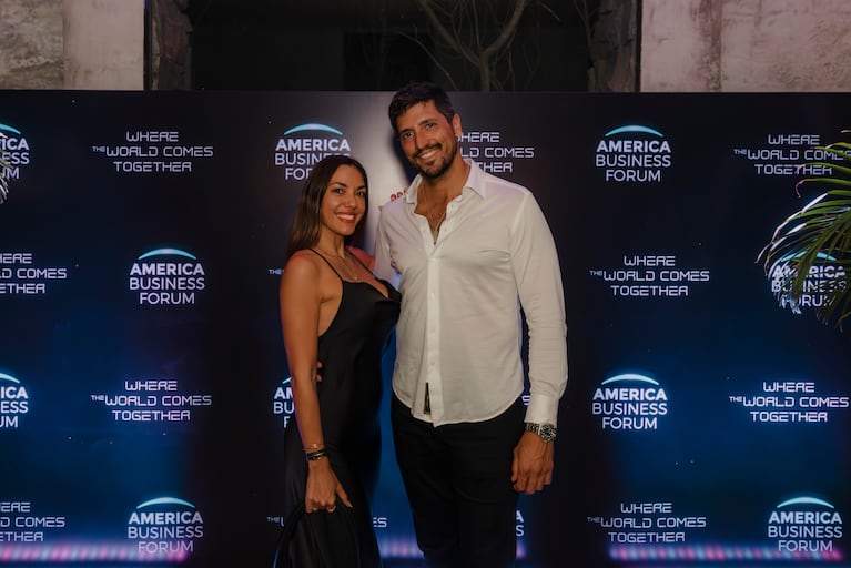 Floppy Tesouro y Salvador Becciu en Punta del Este. Foto: prensa ABF