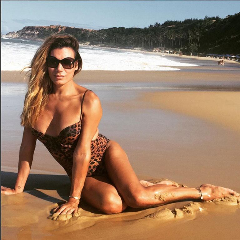 Flor de la Ve, súper provocativa desde las playas de Brasil (Fotos: Instagram). 