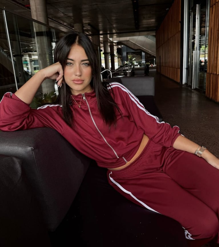 Flor reaccionó a la versión de que cobró 15 mil dólares por ir a la fiesta con futbolistas.