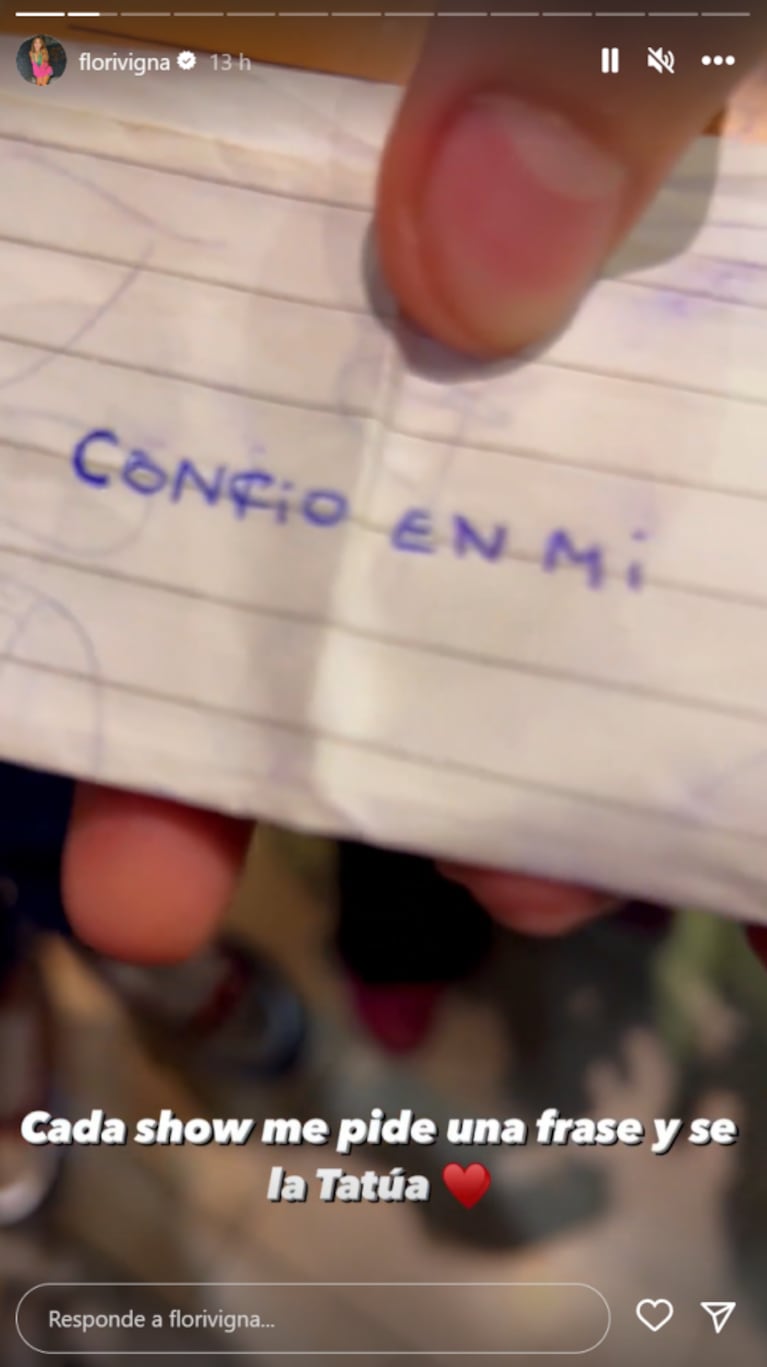 Flor Vigna mostró el último tatuaje del fan que se graba cada frase suya