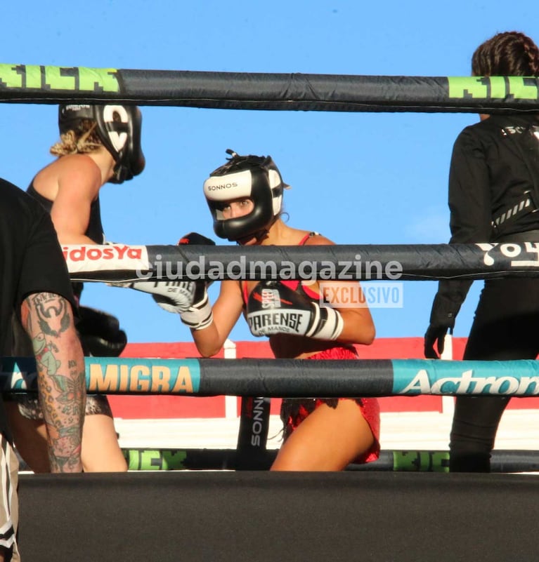 Flor Vigna y Mica Viciconte en el ring de Párense de manos 3 (Foto: Movilpress)