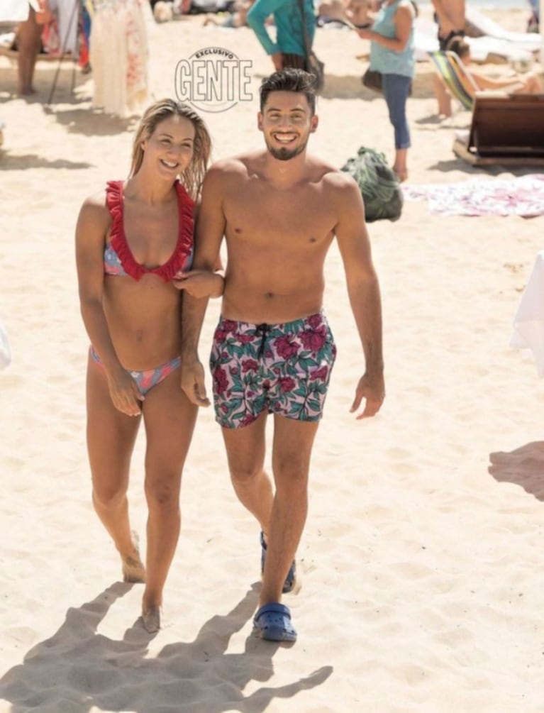 Flor Vigna y Nico Occhiato, enamorados en las playas de Punta: "Esta escapada fue una hermosa forma de comenzar el 2018"