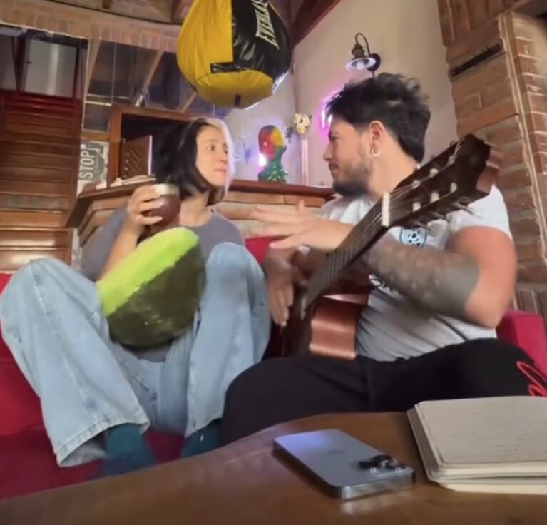 Flor Vigna y su novio se distanciarán. Foto: IG | florivigna
