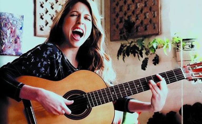 Florencia Bertotti se lanza como cantante solista (Foto: Clarin). 