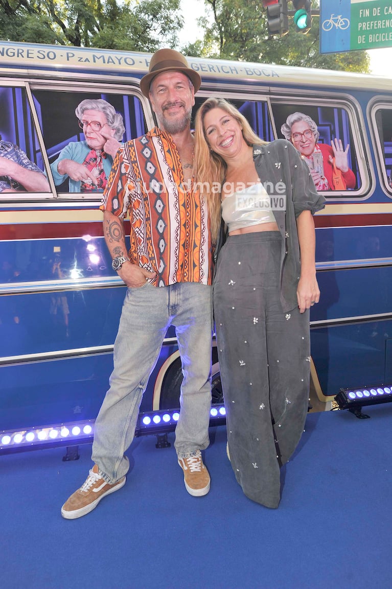 Florencia Bertotti y Federico Amador en el estreno de Papá por Siempre (Foto: Movilpress).