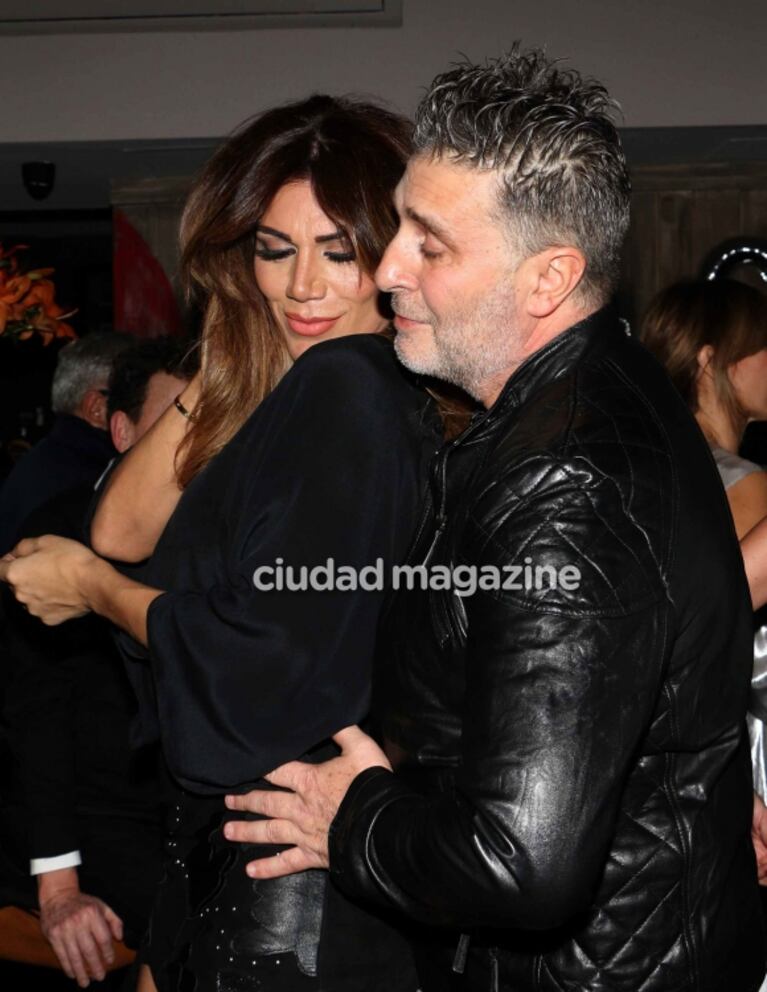 Florencia de la Ve y Pablo Goycochea, súper mimosos y divertidos en el cumpleaños de Flavia Palmiero 