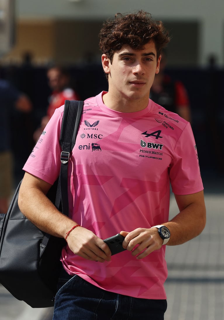 Formula One F1 - Abu Dhabi Grand Prix - Yas Marina Circuit, Abu Dhabi, United Arab Emirates - December 4, 2025 Alpine's Franco Colapinto arrives ahead of the Abu Dhabi Grand Prix REUTERS/Jakub Porzycki
