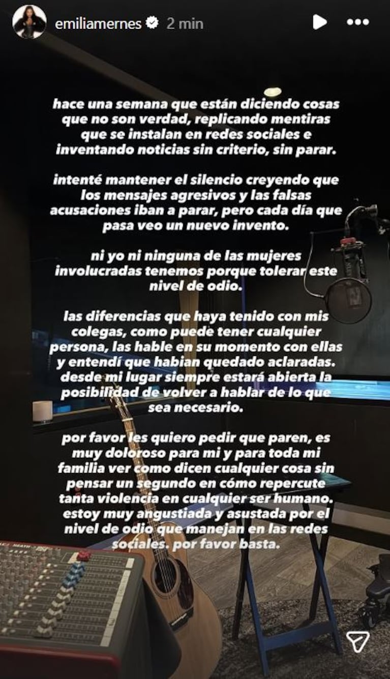 Foto: Captura de Instagram Stories (@emiliamernes)