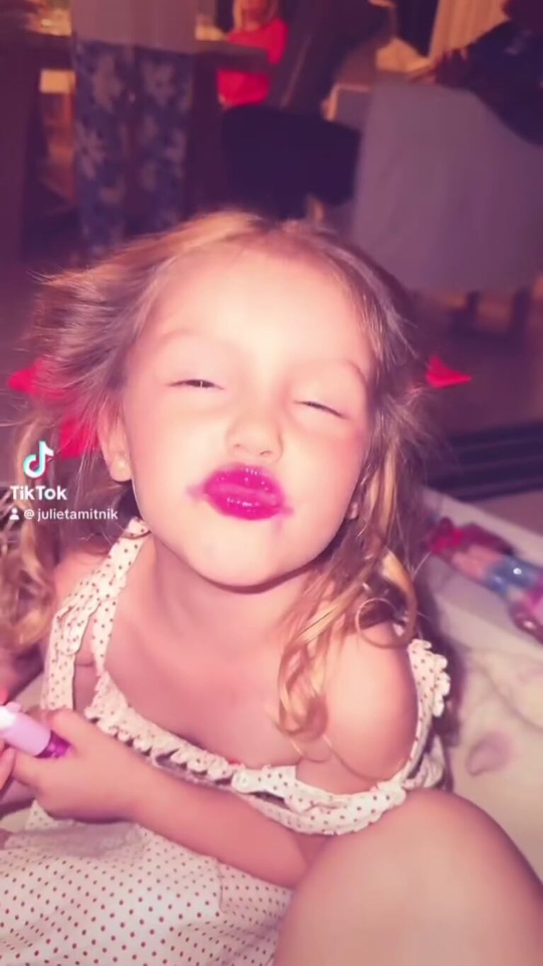 Foto: Captura de video de Instagram Stories (@pampitaoficial)