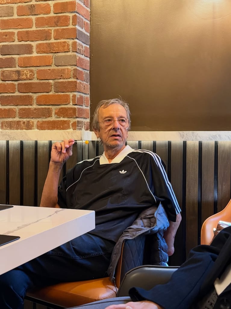 Foto: Instagram (@emiliamernes)