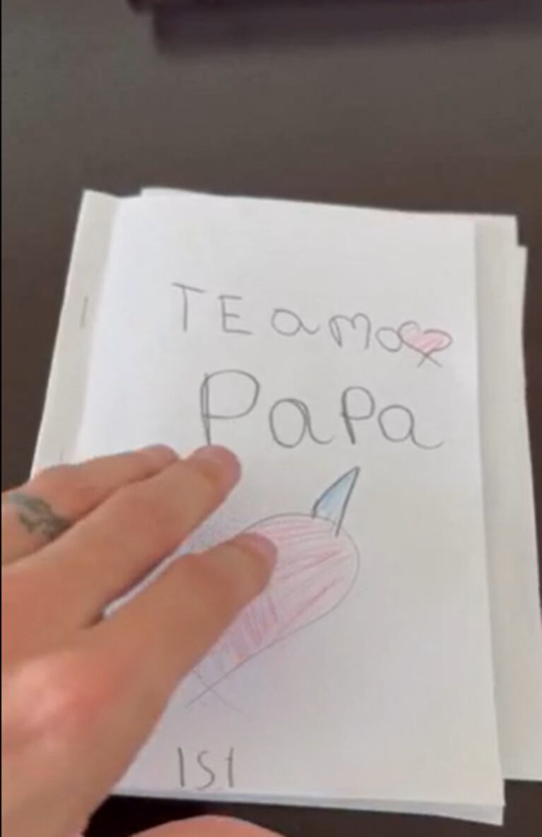 Francesca e Isabella le prepararon a Mauro Icardi una sorpresa luego de que se consagrara campeón en Turquía