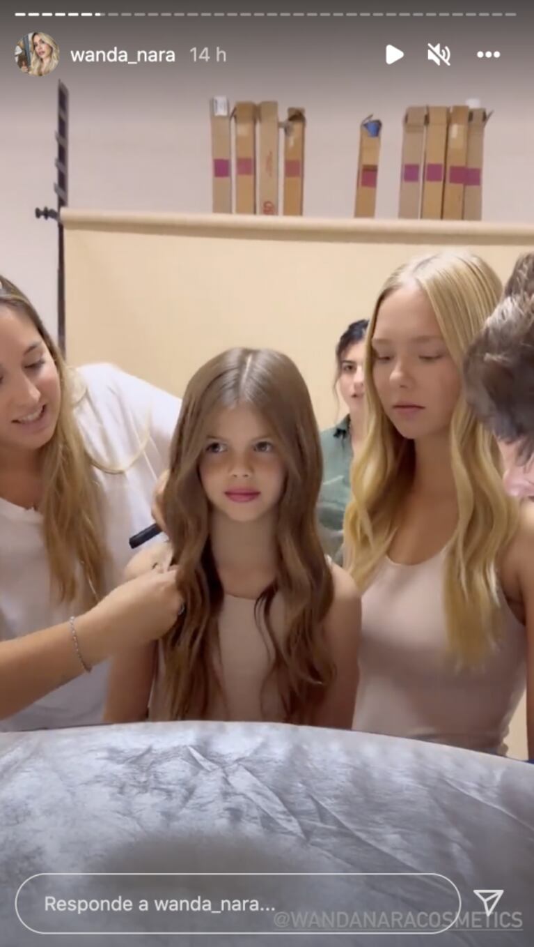 Francesca Icardi es la nueva modelo de los cosméticos de Wanda Nara