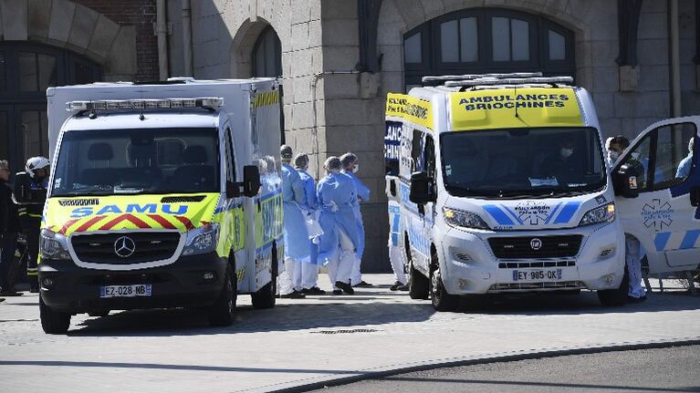 Francia contempla transferir a pacientes con covid a Alemania para aliviar a los hospitales