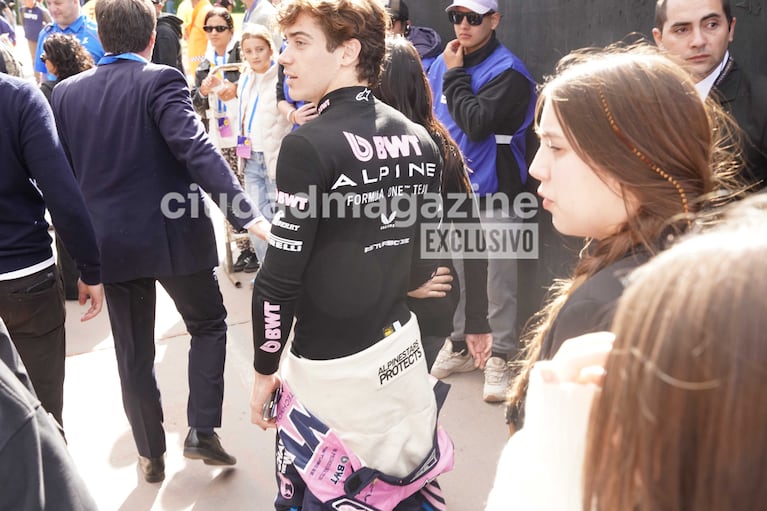 Franco Colapinto y Maia Reficco en Buenos Aires (Foto: RS Fotos)