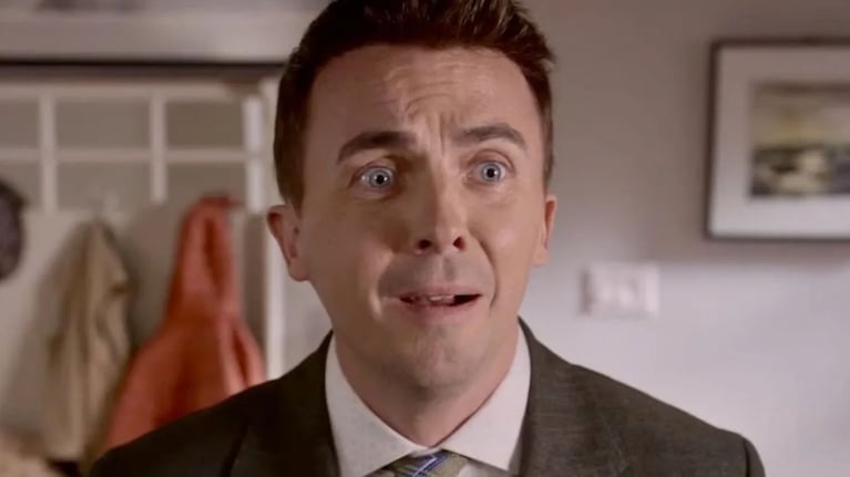 Frankie Muniz vuelve a ponerse en la piel de Malcolm tras dos décadas.