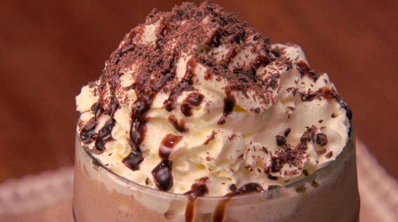Frapuccinos con hielos de café: receta fácil, paso a paso 