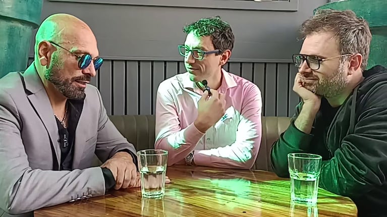 Freddy Villarreal y Dan Breitmann con Ciudad antes de debutar en La Función que sale mal.
