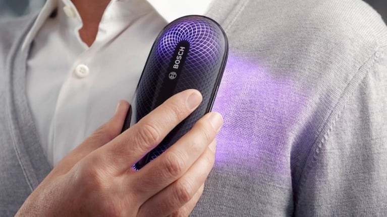 FreshUp de Bosch, un pequeño dispositivo para eliminar los olores de la ropa en menos de 2 minutos. Foto: DPA.
