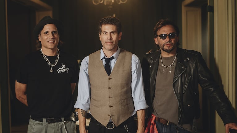 Funes presenta “Guardando Momentos”, el nuevo single que anticipa su disco debut