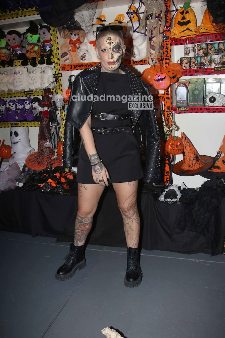 Furia de Gran Hermano en la presentación de Mundo Halloween de Flavio Mendoza (Foto: Movilpress).