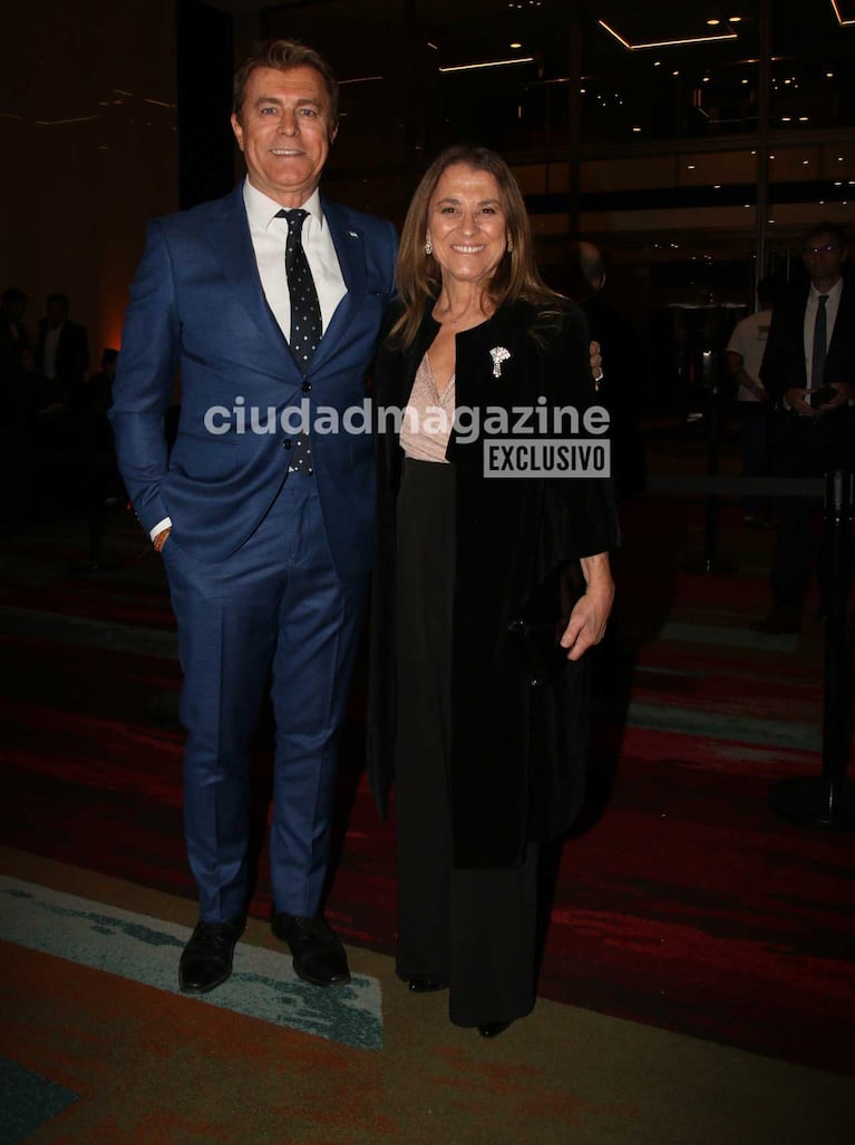 Gabriel Corrado y Costanza Feraud (Foto: Movilpress)