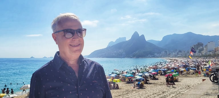 Gabriel Moss: el ingeniero que compone canciones y filmó videos con Ximena Capristo y Adriana Salgueiro