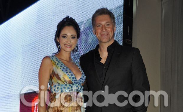 Gabriela Sobrado y Horacio Cabak, conductores del evento. (Foto: Jennifer Rubio-Ciudad.com)