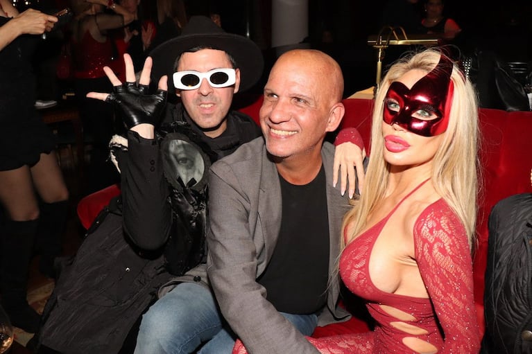 Gaby Álvarez y Luciana Salazar (Foto: Prensa Gaby Álvarez)