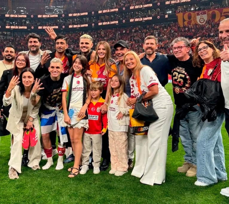Galatasaray: Mauro Icardi es campeón y celebró junto a la China Suárez (fotos del Instagram chinitafcoesp_)