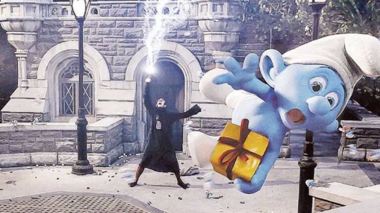 Gargamel y un pitufo. (Foto: Web)