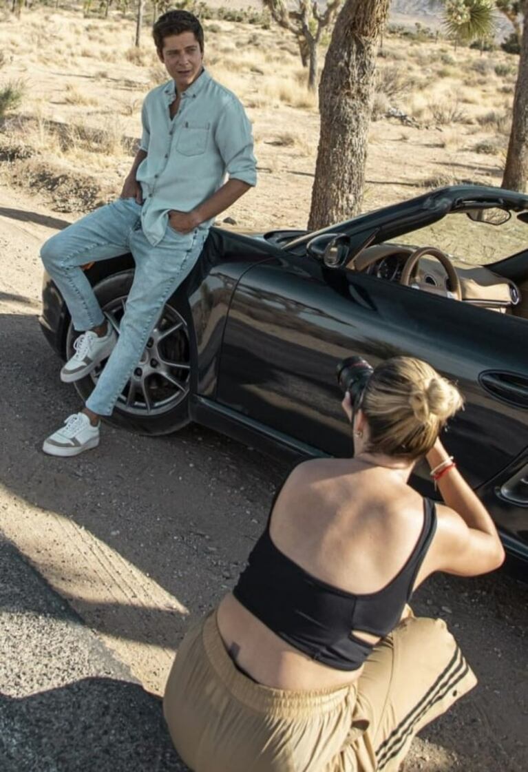 Gastón Dalmau protagonizó una producción de fotos y su novio lo piropeó: "Modelazo" 