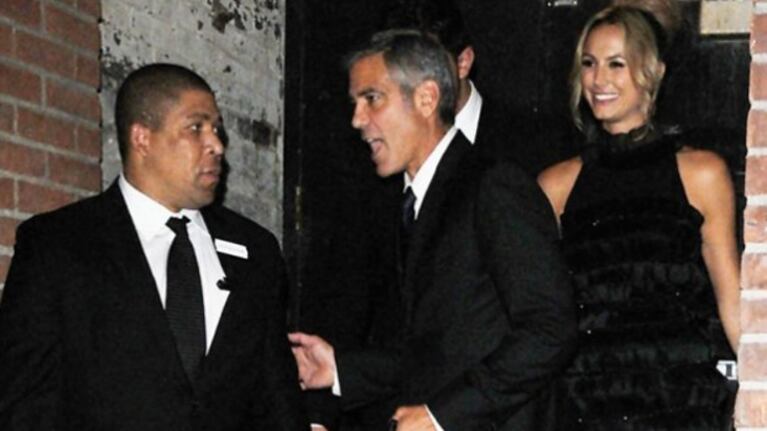 George Clooney presentó a su novia en sociedad