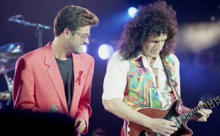 George Michael interpretó Somebody to Love de Queen en 1992