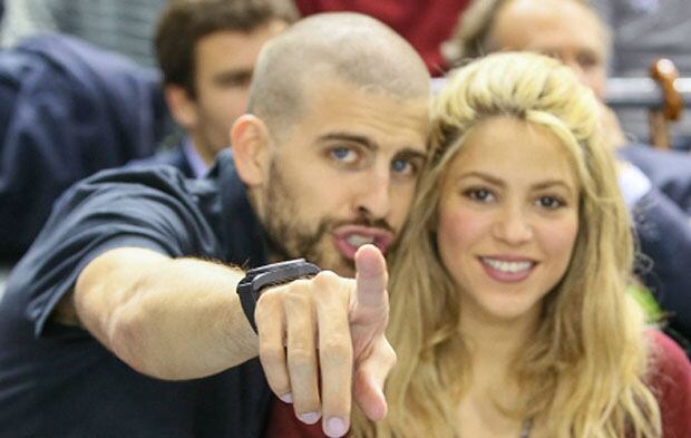 Gerard Piqué golpeó a un fotógrafo mientras paseaba con Shakira y Milan. (Foto: Web)
