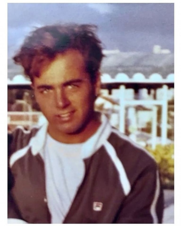 Germán Martitegui compartió una foto de su juventud (¡con pelo!) y le llovieron los piropos: "Alta facha"