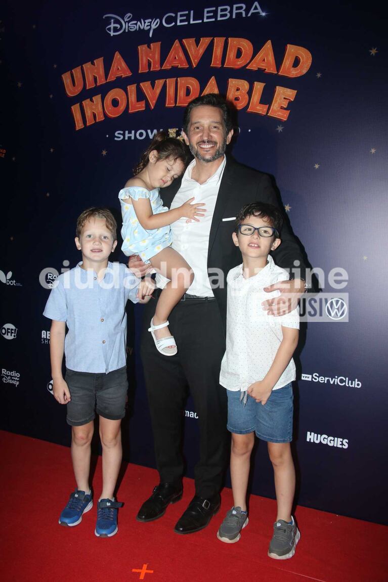 Germán Paoloski y sus hijos (Foto: Movilpress)