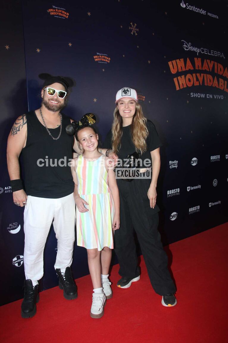 Germán “Tripa” Trippel, Flor Otero y su hija (Foto: Movilpress)